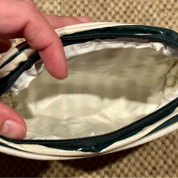 Women’s Striped Travel Cosmetic Case/Bag & Matching Lipstick Holder w/ Mirror - Picture 4 of 16